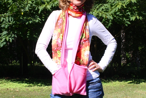 Женский флисовый шарф с карманами